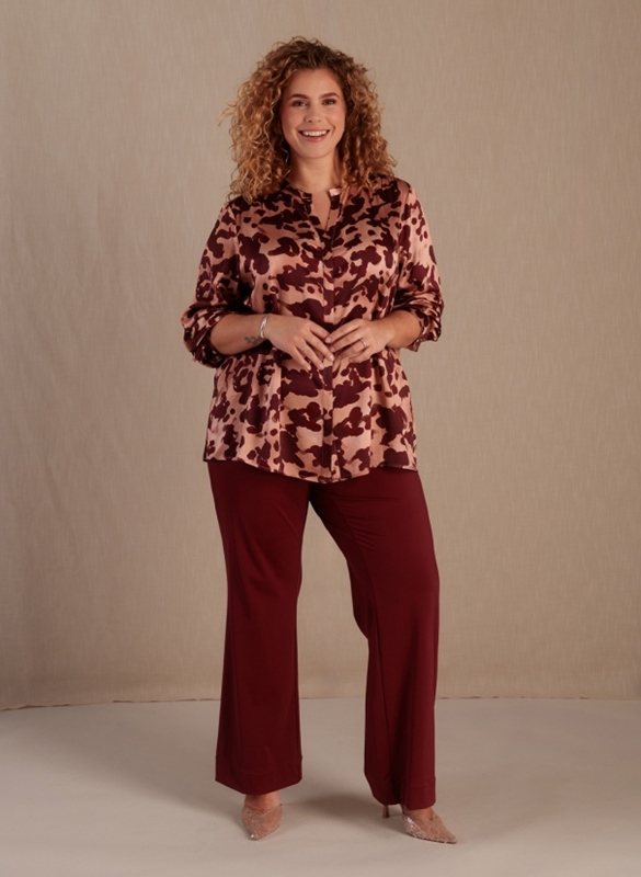 Edle Bluse mit Glanz langarm Edle Bluse mit Glanz langarm
