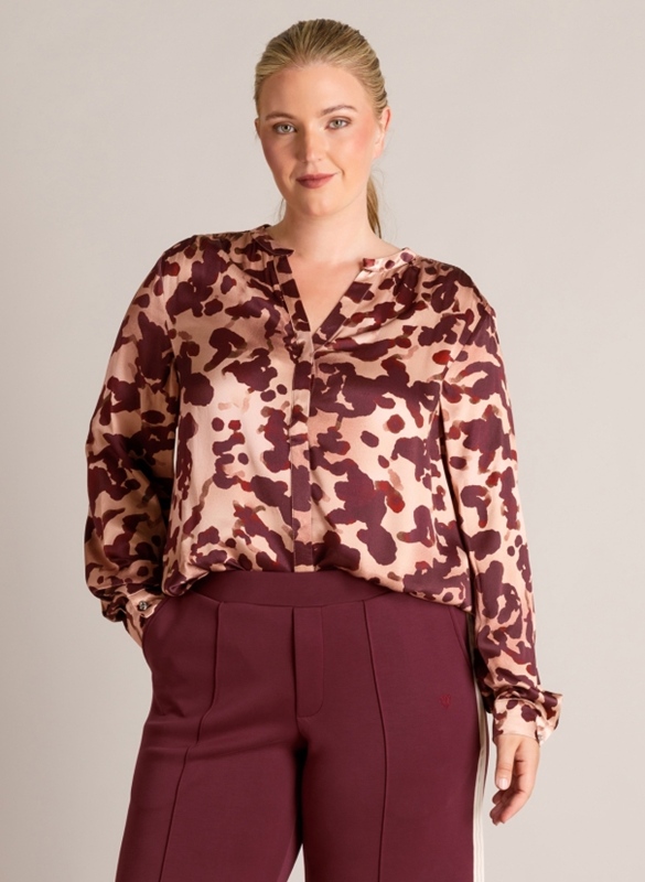 Edle Bluse mit Glanz langarm Edle Bluse mit Glanz langarm