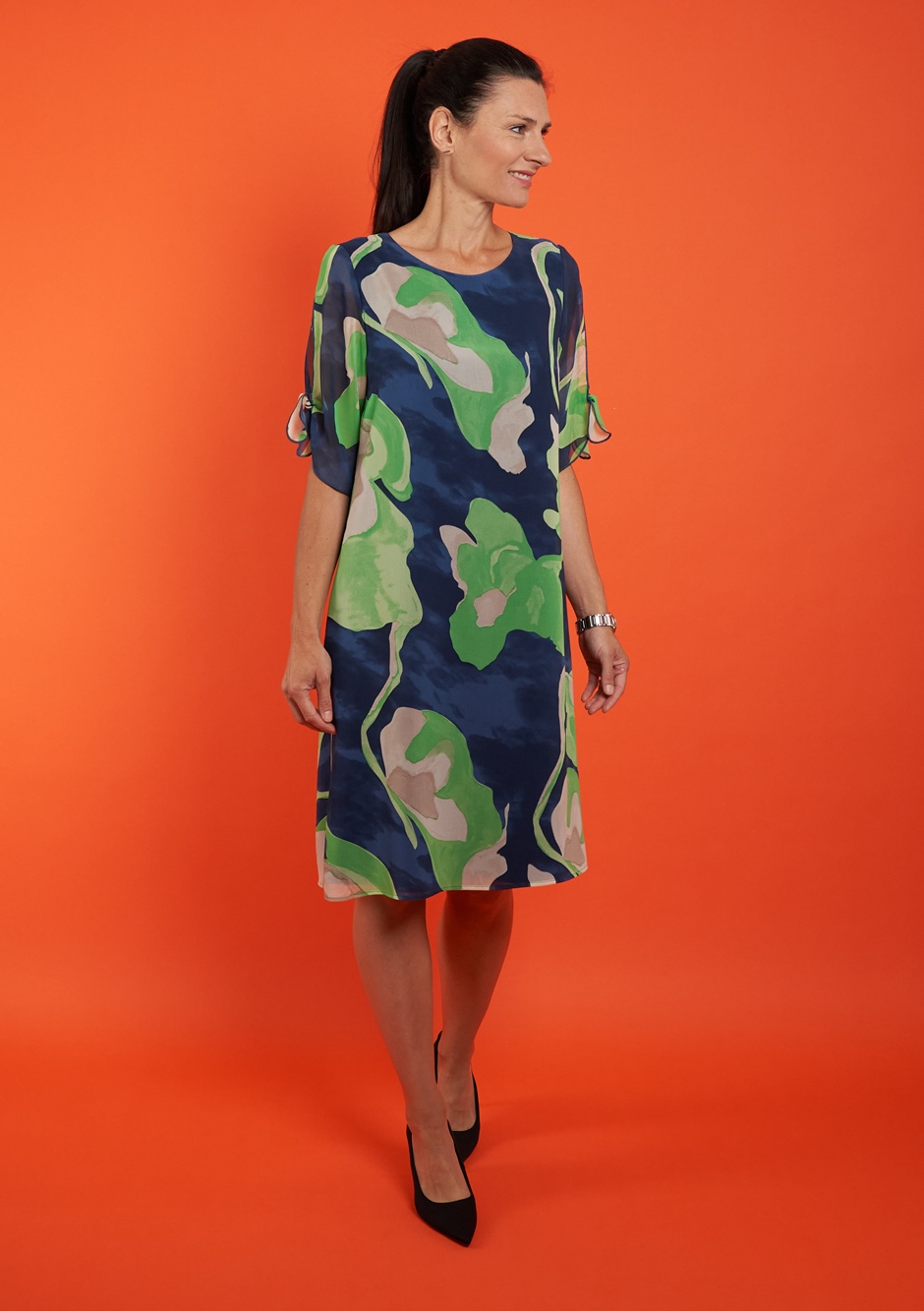 Elegantes Kleid kurzarm Elegantes Kleid kurzarm