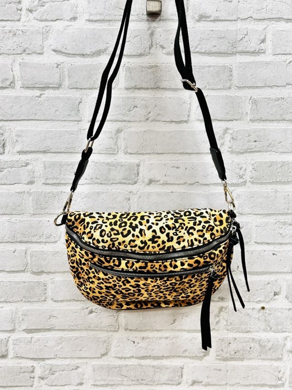 Tasche halbrund