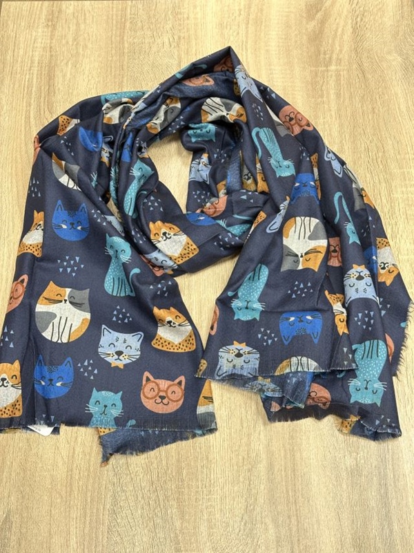 Kuschliger Katzenschal