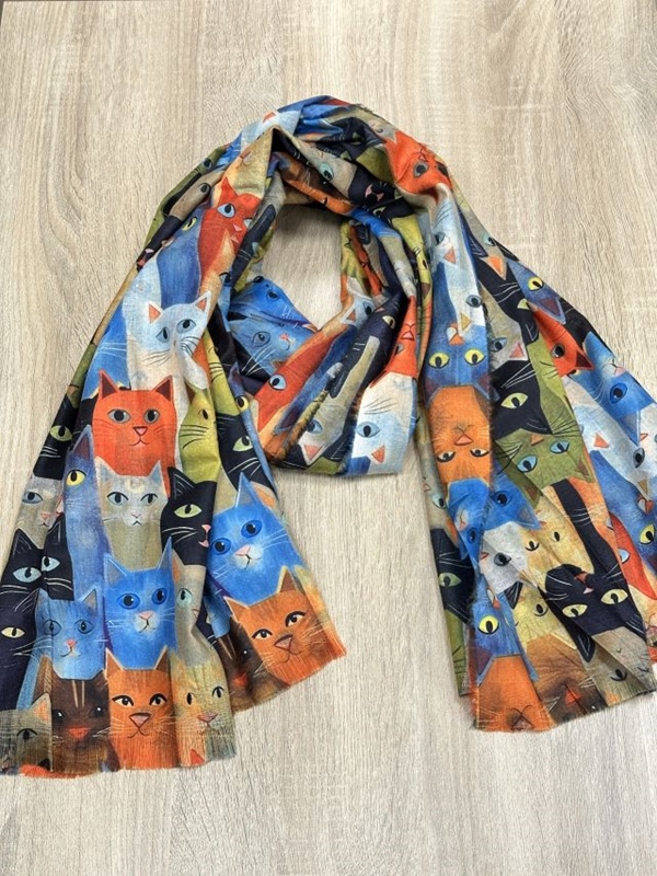 Kuschliger Katzenschal