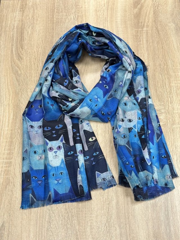 Kuschliger Katzenschal