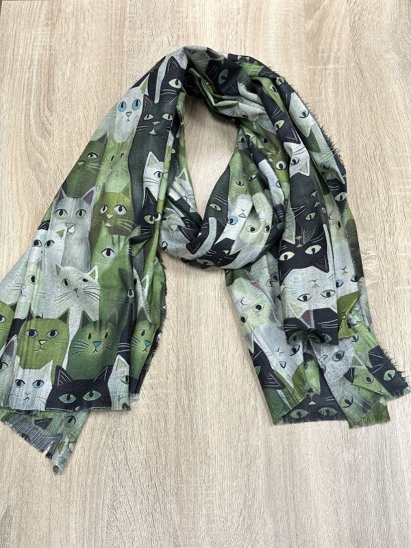 Kuschliger Katzenschal