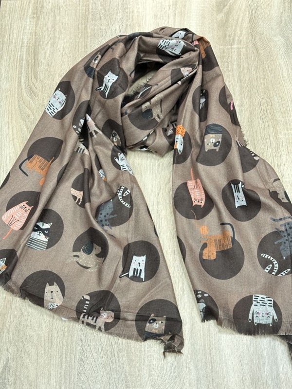 Kuschliger Katzen- und Hundeschal