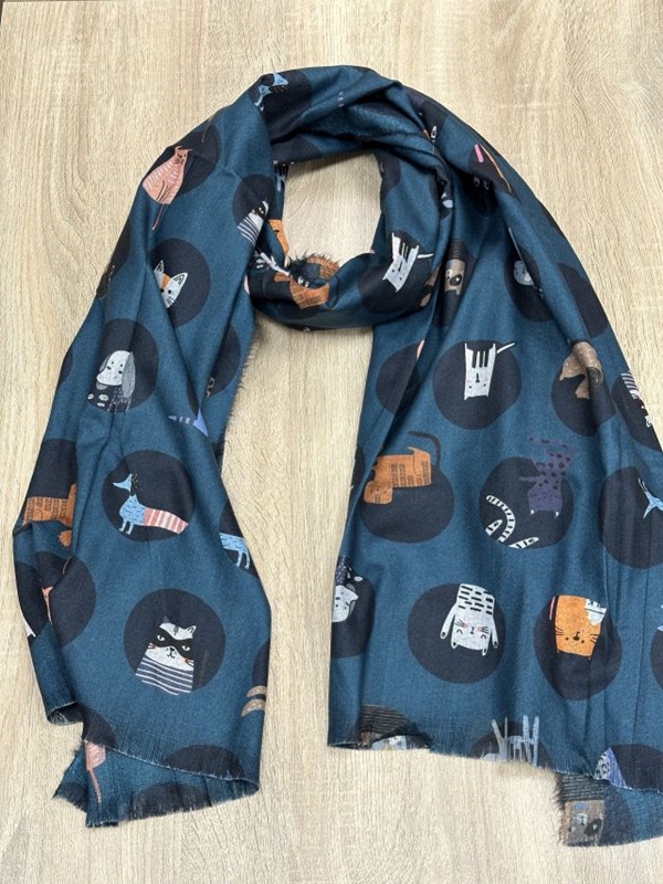 Kuschliger Katzen- und Hundeschal