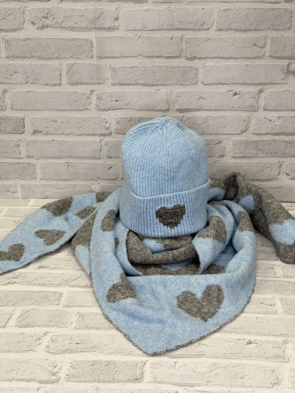 Dreieick-Schal mit Herz