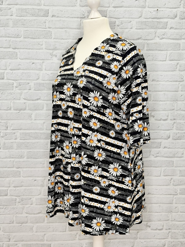 Tunika-Shirt kurzarm A-Linie Margerite Tunika-Shirt kurzarm A-Linie Margerite