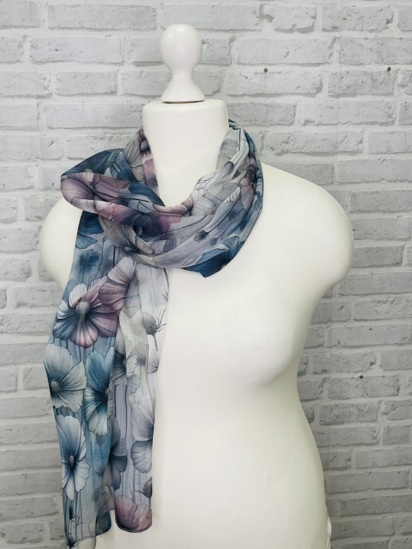 Leichter Schal Bl�ten