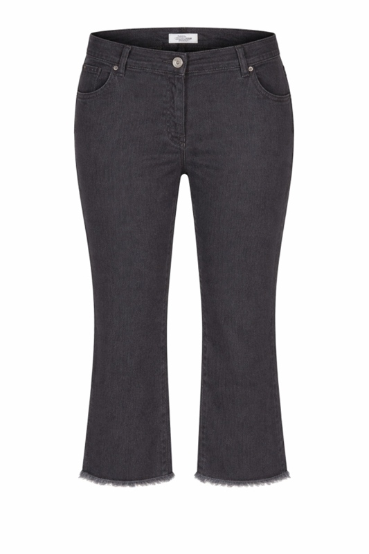 Betty Cropped Flared