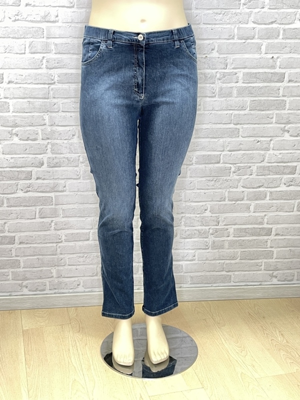 Jeans mit Waschung Betty Röhre