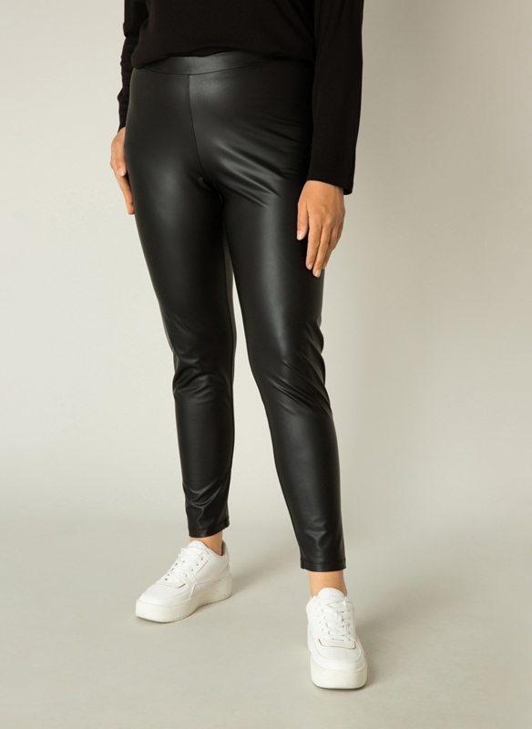 Legging in Lederoptik