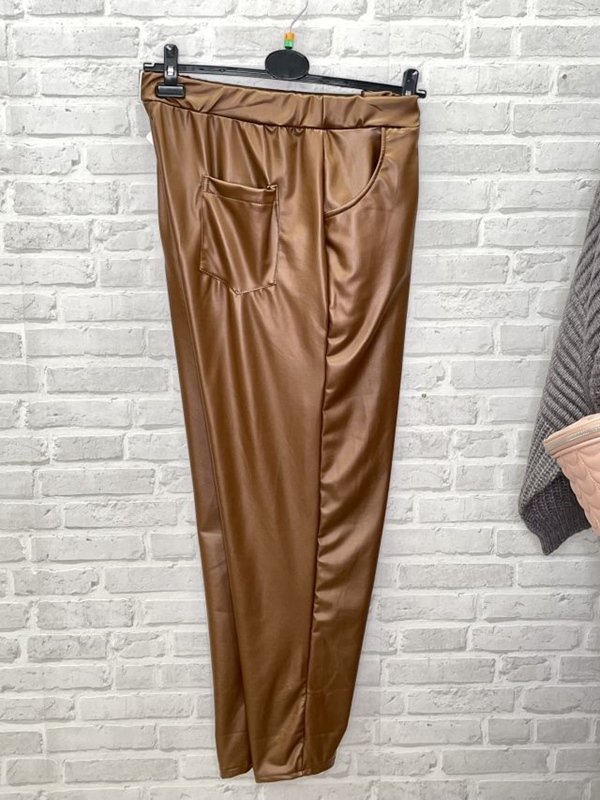 Schlupfhose Fakeleder