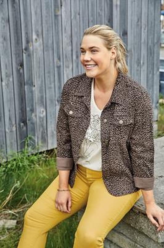 Jeansjacke mit Animal Print