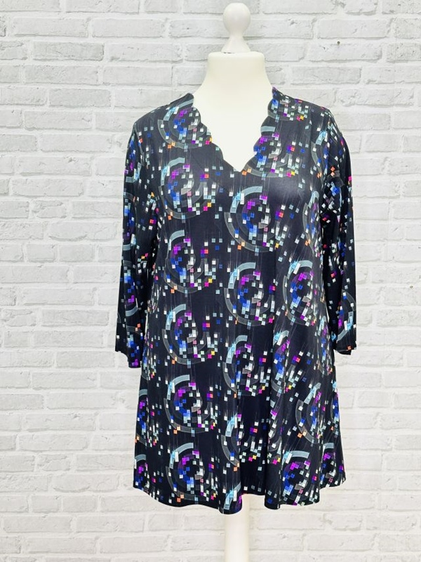 A-Linie-Shirt langarm Wellenausschnitt