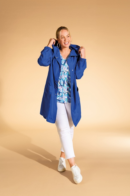 Leichte bergangsjacke lang
