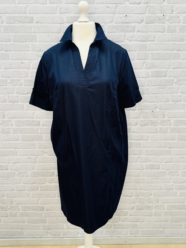 Kleid